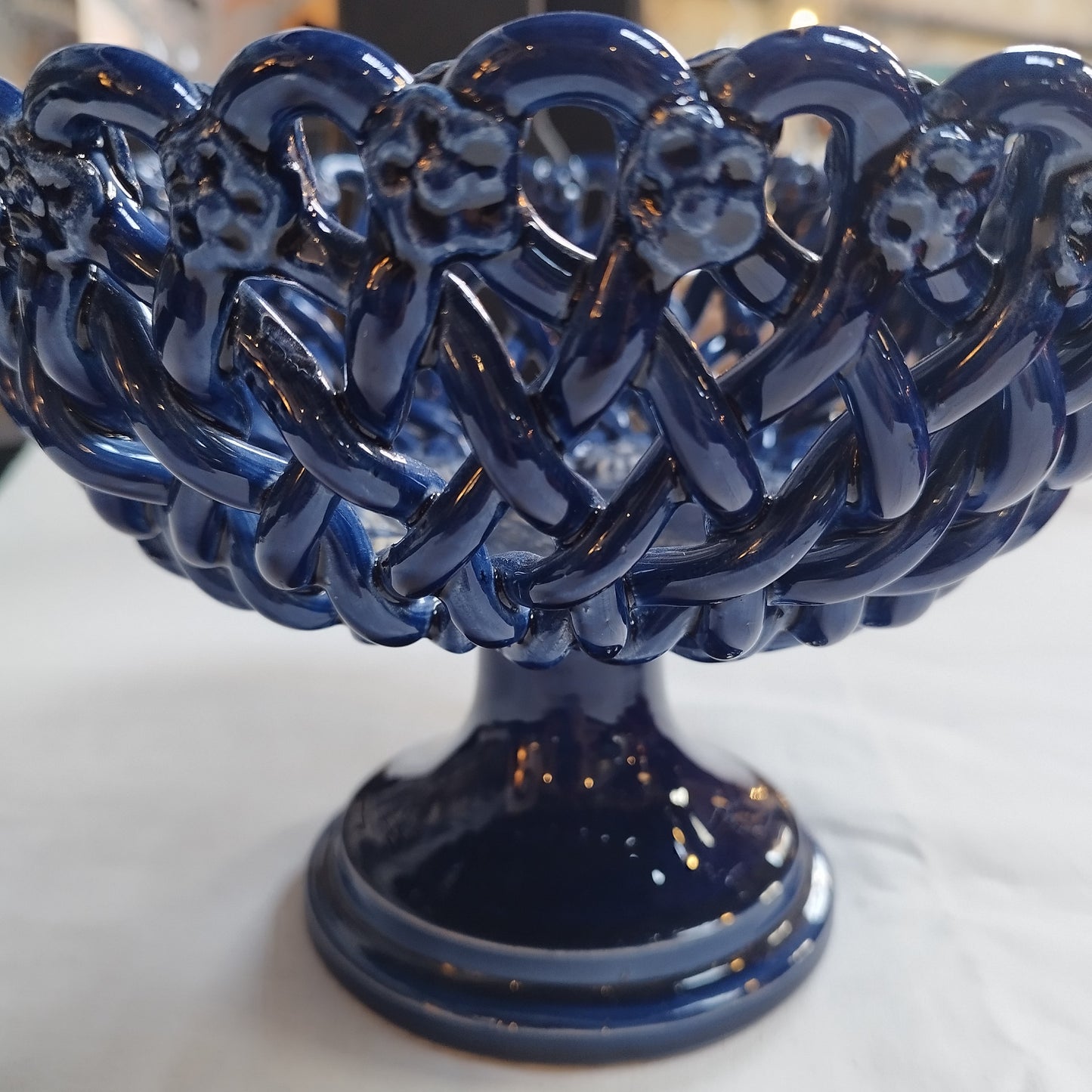 Corbeille en céramique tressée Maison Pichon Uzès bleue