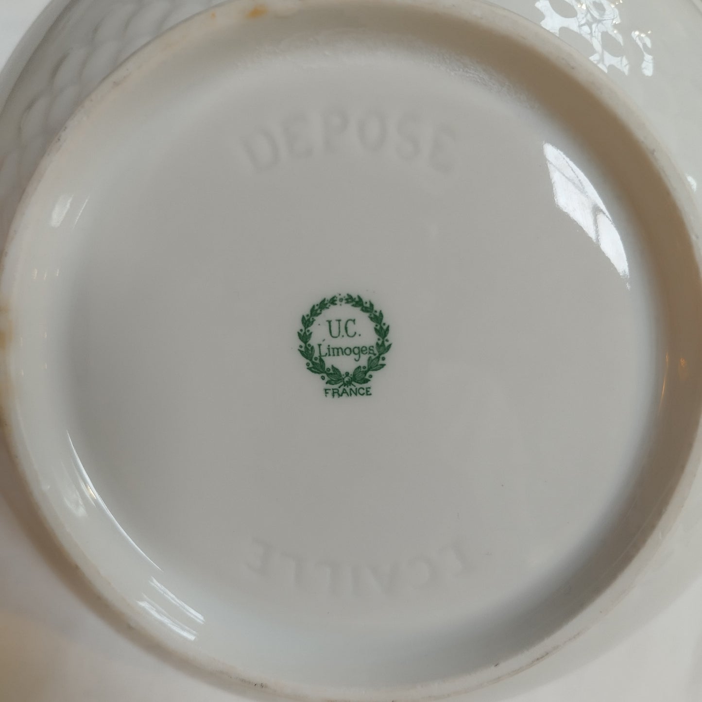 Soupière porcelaine de Limoges Ecaille